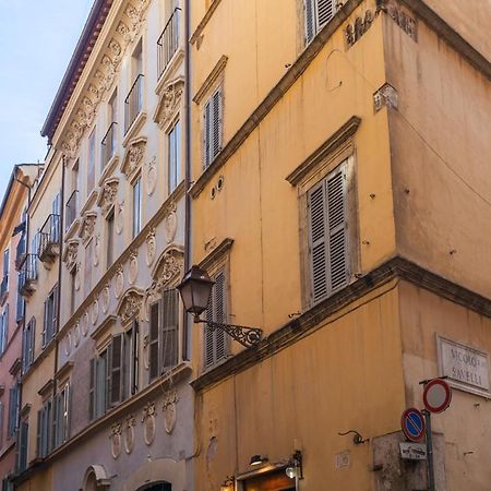 Domus Lupae -Live In The Heart Of Rome Apartment Екстериор снимка