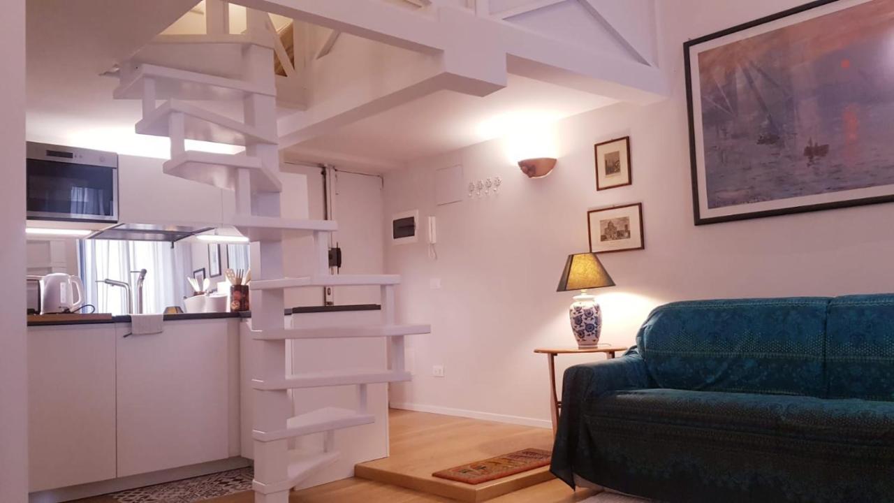 Domus Lupae -Live In The Heart Of Rome Apartment Екстериор снимка